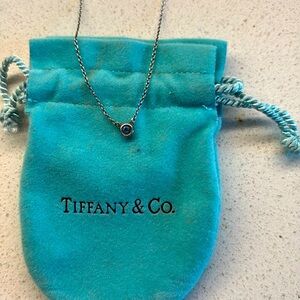 Tiffany & Co Elsa Peretti® Color by the Yard Blue
Sapphire Pendant